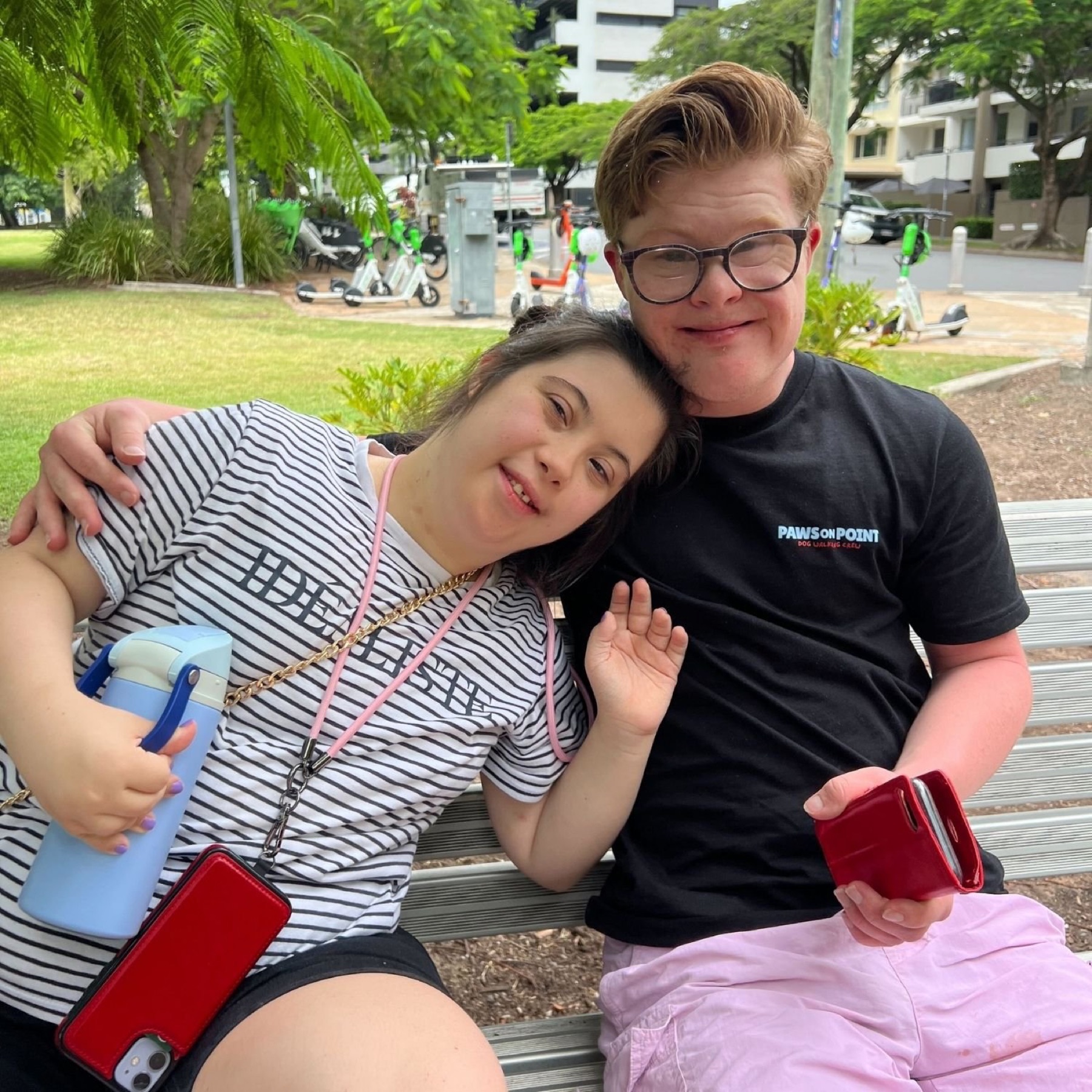 Horizons support worker with a participant